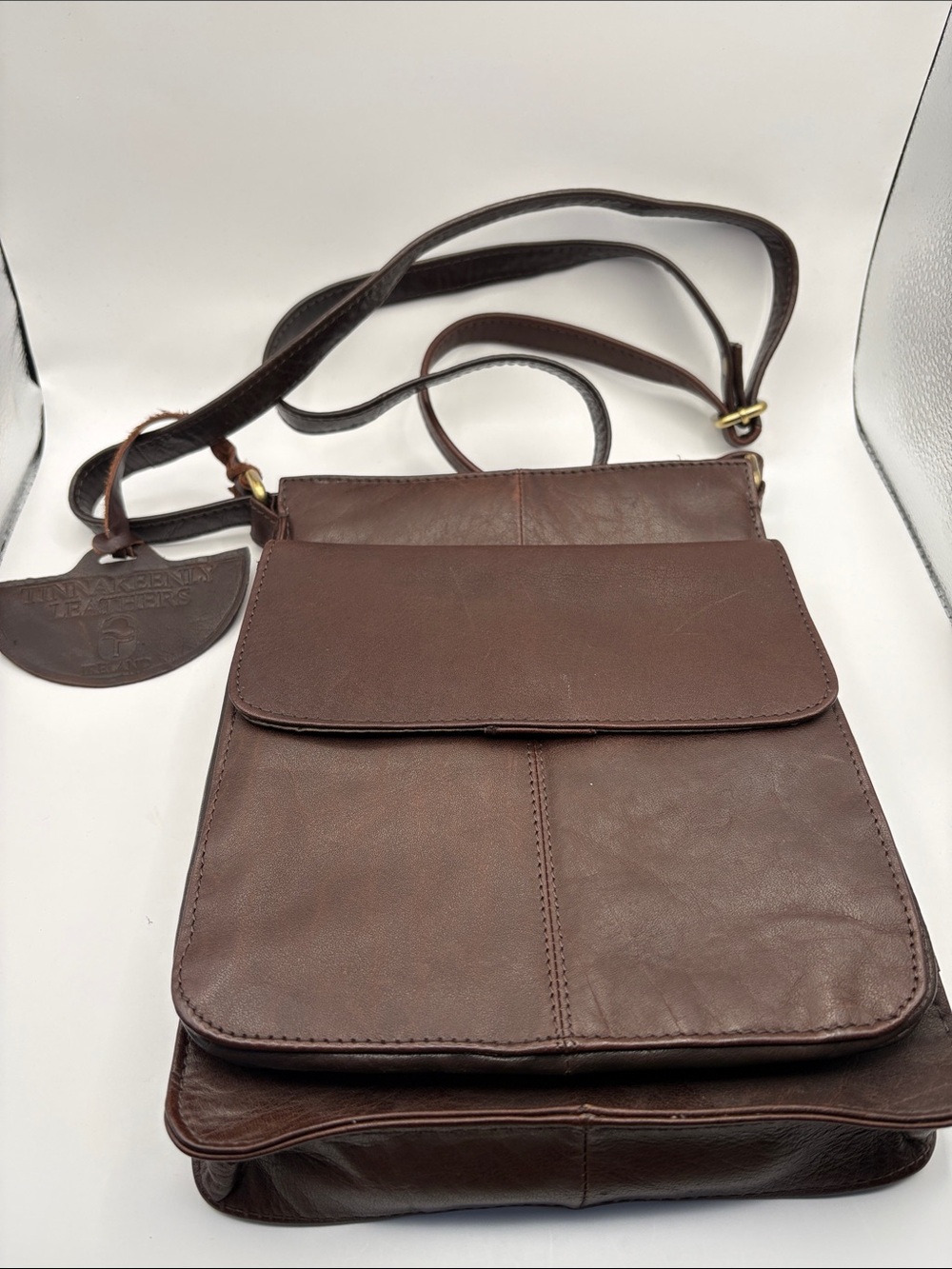 Tinnakeenly Leathers Irish Craft
Celtic Leather Purse Brown
Crossbody